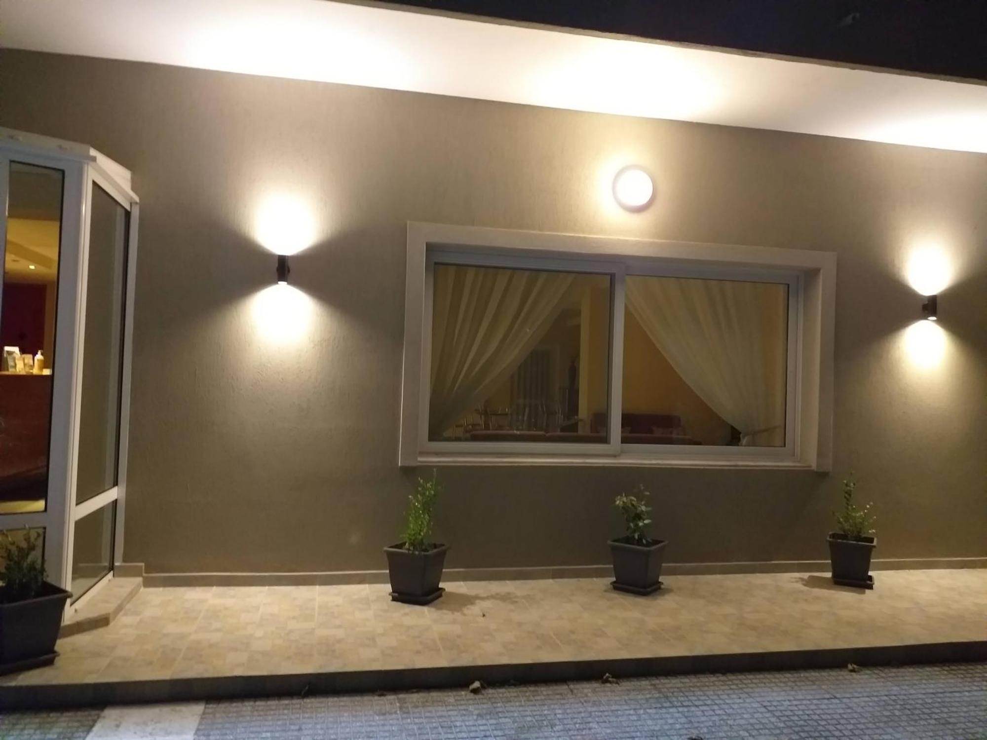 Hotel Isidora Loutros Екстериор снимка