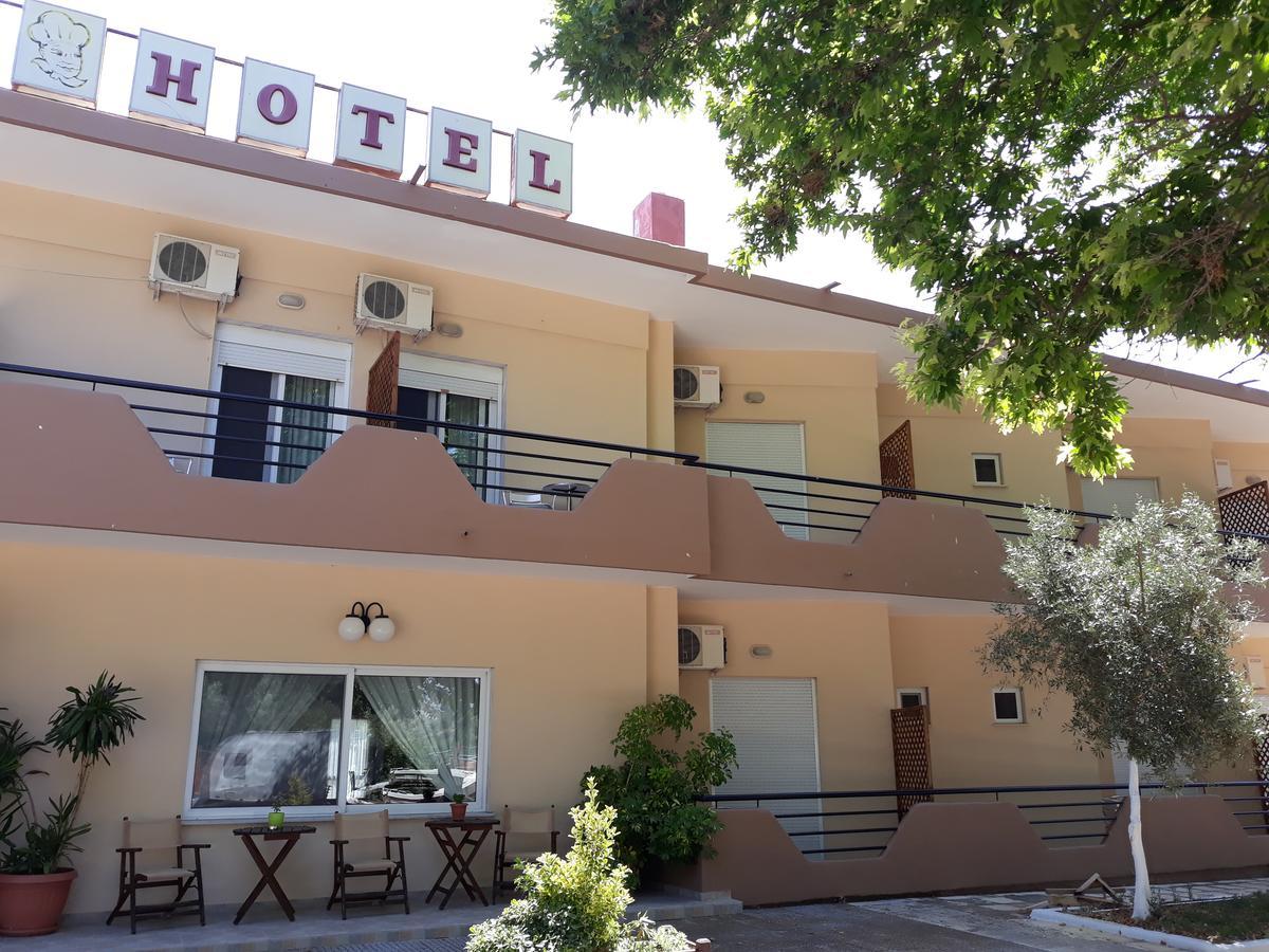Hotel Isidora Loutros Екстериор снимка